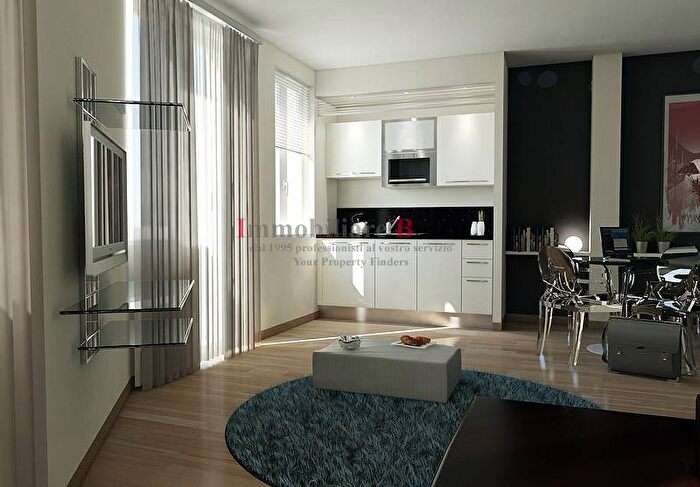 Appartamento bilocale in affitto in Via Santa Teresa, Piazza Solferino, Torino