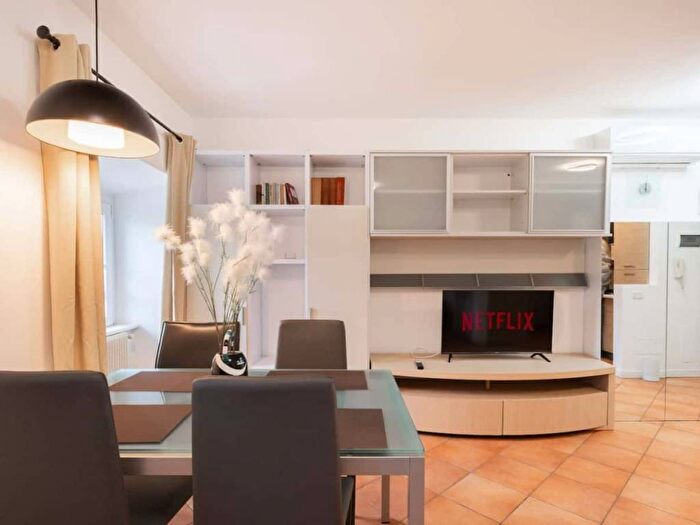 Appartamento trilocale in affitto in Largo della Barriera Vecchia, Largo Barriera Ospedale Maggiore, Trieste