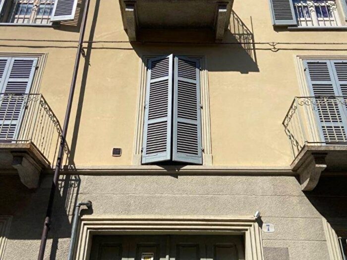 Appartamento bilocale in affitto in Via Ravenna, Aurora, Torino