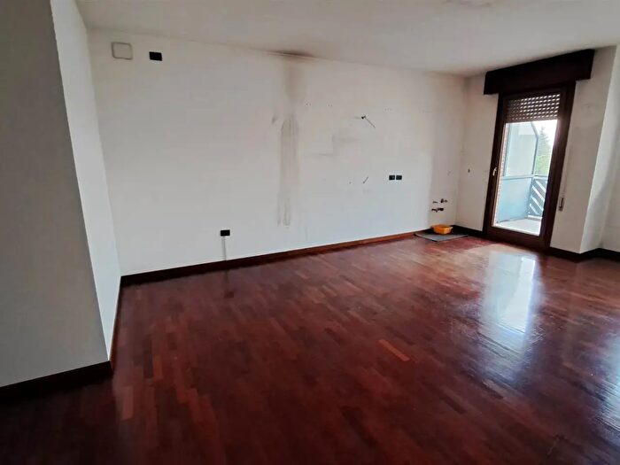 Appartamento con 5 locali in vendita in Padova