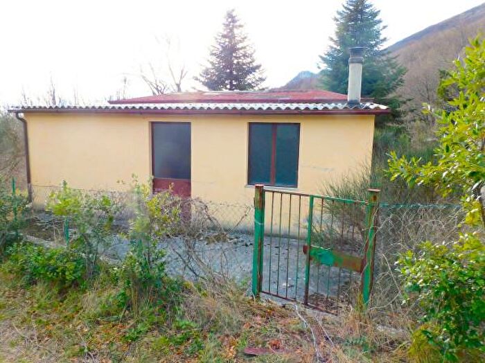 Casa trilocale in vendita in Strada Provinciale San Liberato, San Ginesio