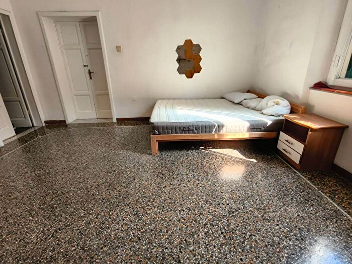 Appartamento con 5 locali in affitto in Piazza Francesco Domenico Guerrazzi, Porta Fiorentina Leopolda, Pisa