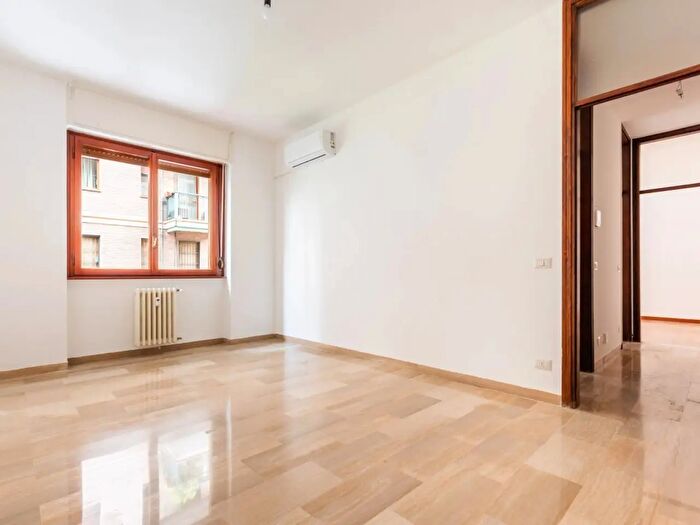 Appartamento bilocale in affitto in Via Correggio, Milano