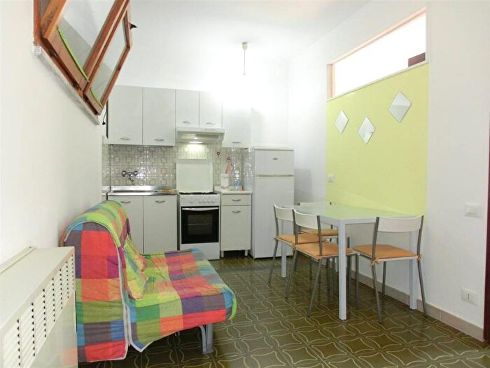 Appartamento bilocale in affitto in Via di Pratale, Pratale, Pisa