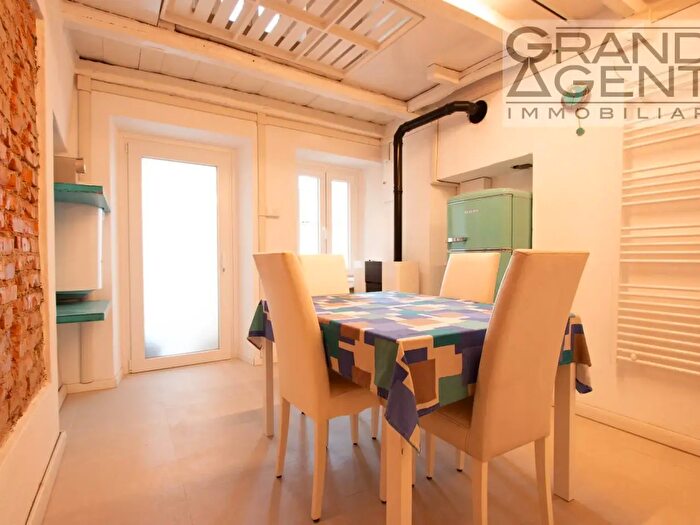 Casa con 6 locali in vendita in Via Lorenzi, Ferrara Di Monte Baldo