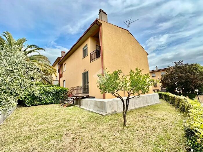Appartamento trilocale in vendita in Castel Ritaldi Via Don Guerrino, Castel Ritaldi