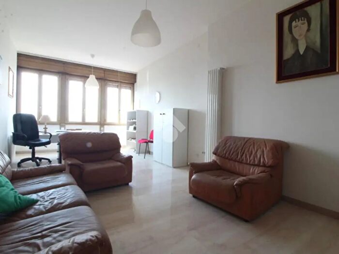 Appartamento quadrilocale in vendita in Corso Vittorio Emanuele II, Pescara