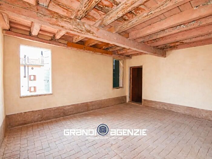 Casa con 7 locali in vendita in Via S Carlo, Volpago Del Montello