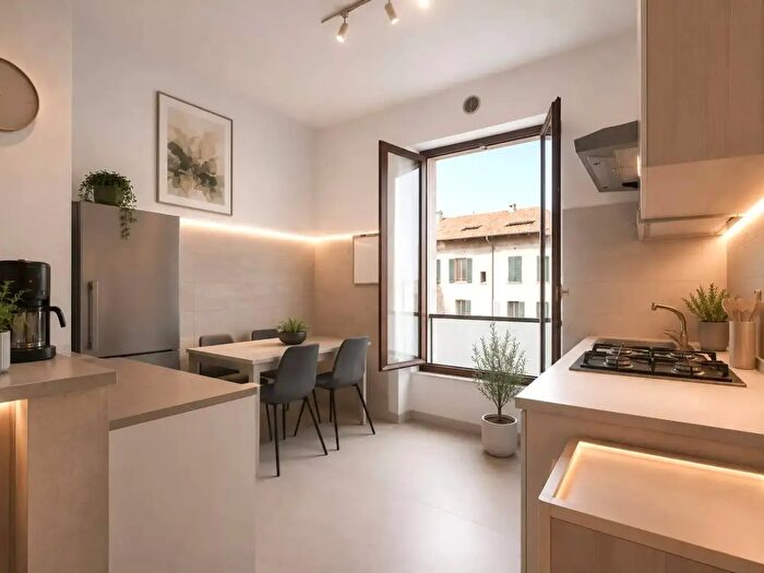 Appartamento trilocale in vendita in Via Tassis, Bergamo