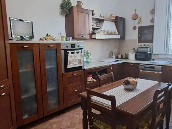 Casa con 6 locali in vendita in Agnola, Cascina