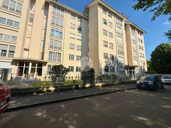 Appartamento quadrilocale in vendita in Corso Ventisei Aprile, Vercelli