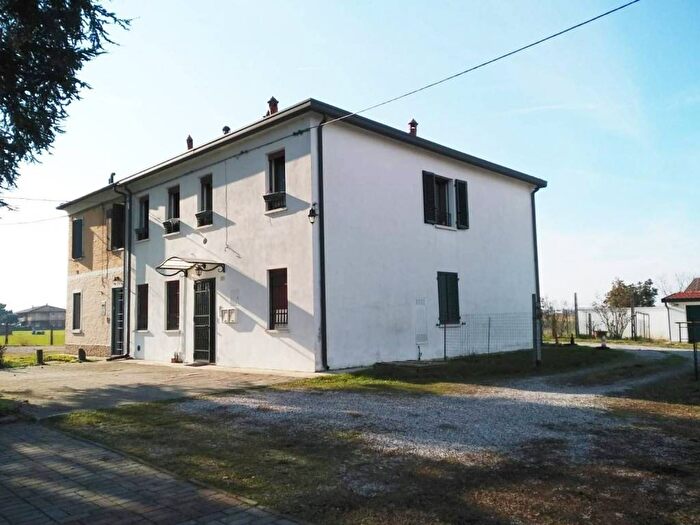 Appartamento trilocale in affitto in VIA FABBRI, Fabbri Fossanova, Ferrara