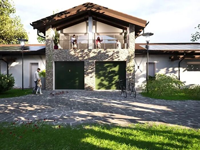 Casa con 6 locali in vendita in Monterenzio