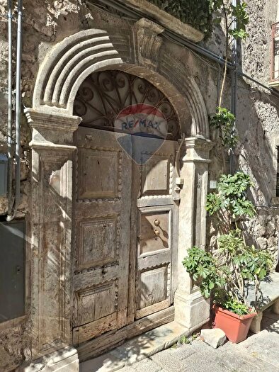 Appartamento trilocale in vendita in Castelforte