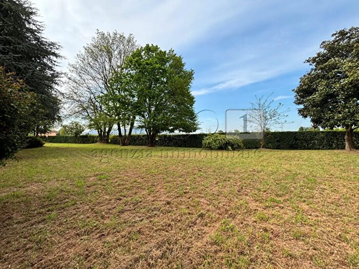 Appartamento con 6 locali in vendita in Via a Pigafetta, Montegaldella