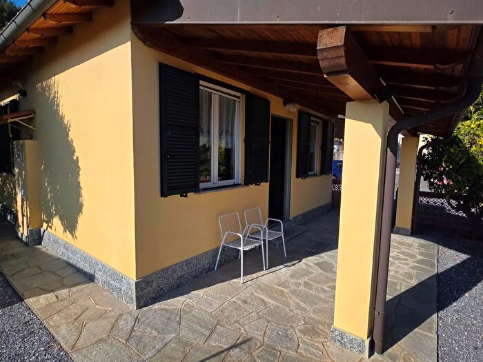 Casa trilocale in vendita in Via Pineta, Cisano Sul Neva