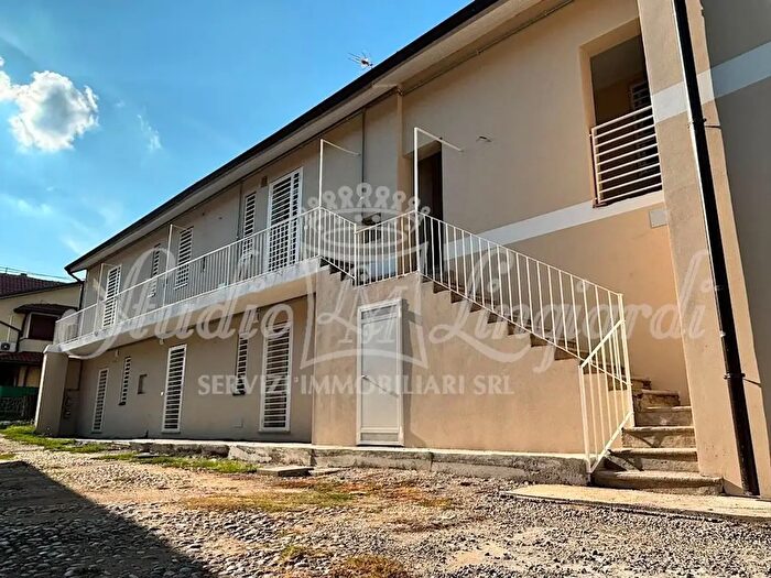 Appartamento bilocale in vendita in Via Fratelli Certi, San Martino In Strada