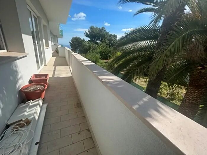 Appartamento con 7 locali in vendita in Via Spagnoli, Falconara Marittima