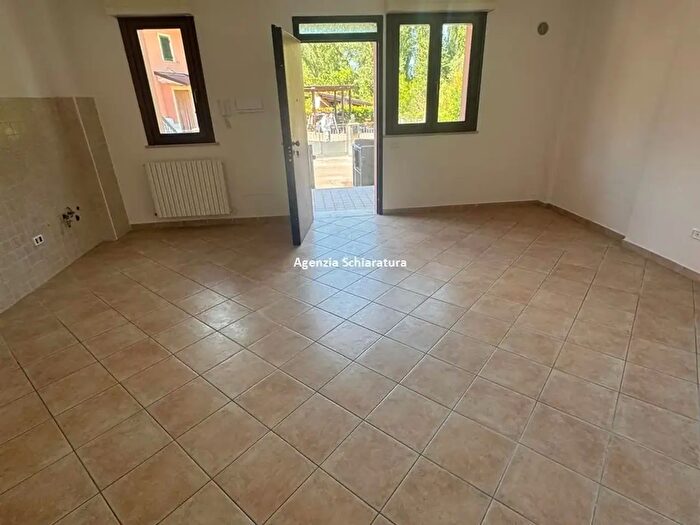 Appartamento con 5 locali in vendita in Urbino