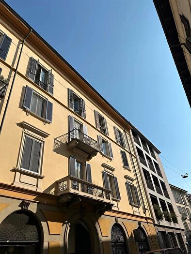 Appartamento con 5 locali in vendita in Via Luini, Milano