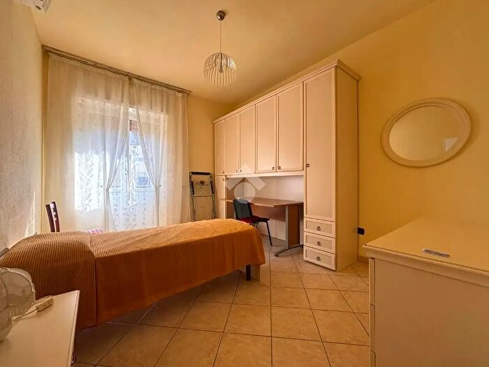 Appartamento trilocale in vendita in Via Marsiglia, Sassari