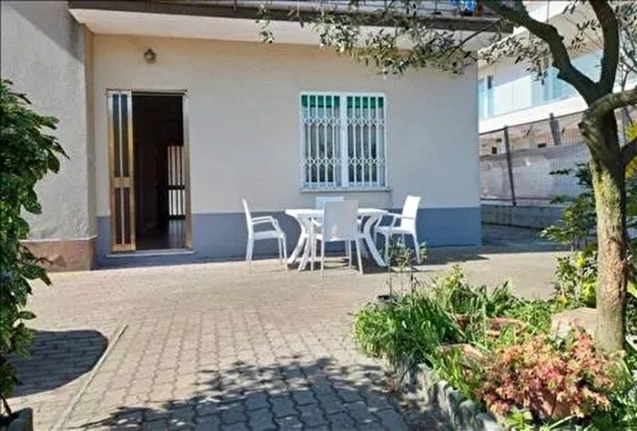 Casa con 5 locali in vendita in Cervia