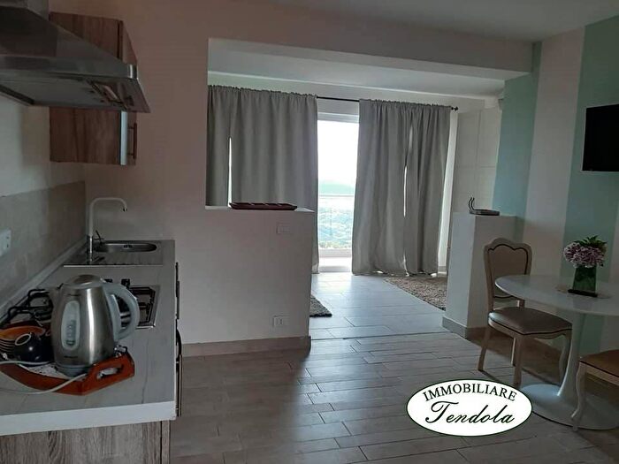 Appartamento bilocale in affitto in Fosdinovo