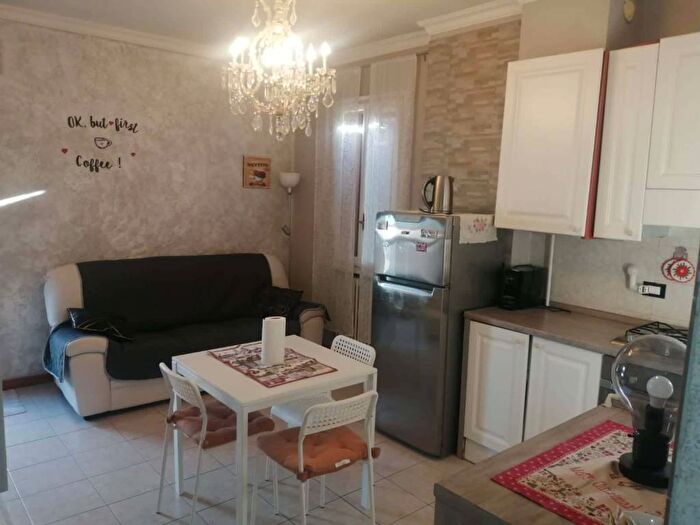 Appartamento trilocale in affitto in Via Achille Casanova, Murri, Bologna