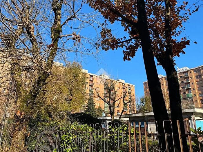 Appartamento trilocale in vendita in Via Eugenio Curiel, Corsico