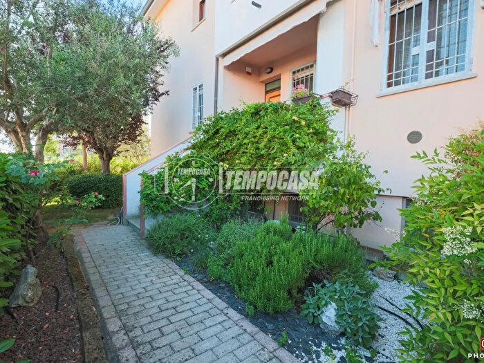 Appartamento con 5 locali in vendita in Via Paolo Bentivoglio, Imola
