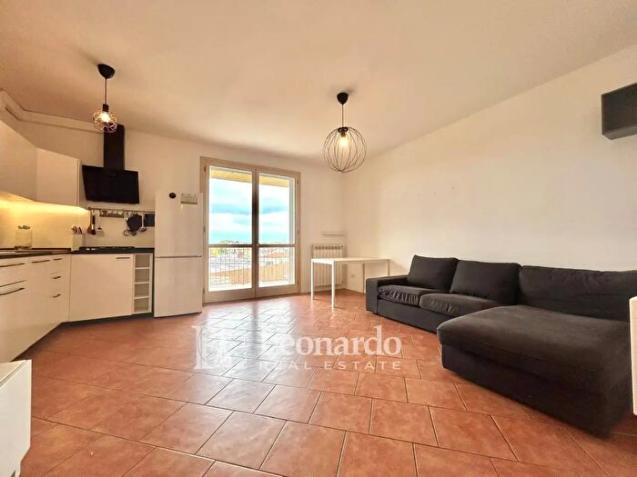 Appartamento quadrilocale in vendita in Minghetti, Viareggio