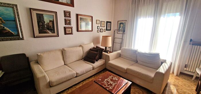 Appartamento quadrilocale in vendita in Via Rebosola, Chioggia