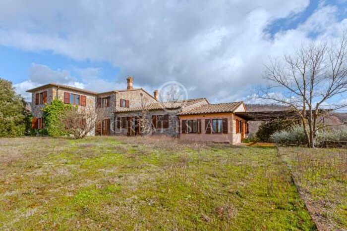 Casa con 6 locali in vendita in Località Bagni, Orvieto