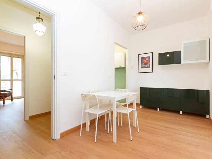 Appartamento bilocale in affitto in Via Genova, Nizza Millefonti, Torino