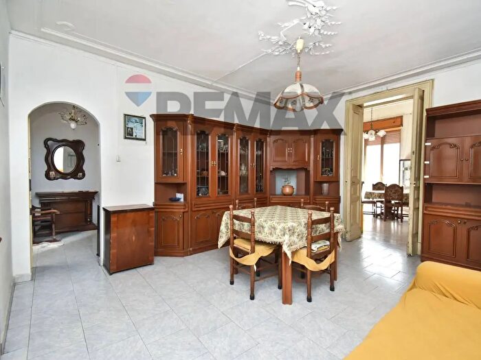 Appartamento quadrilocale in vendita in Via Salvatore Cali, Catania