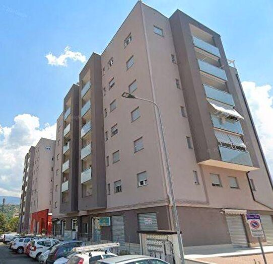 Casa con 5 locali in affitto in Via Popilia, Popilia Vagliolise, Cosenza