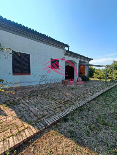 Casa con 6 locali in vendita in Montorio Nei Frentani