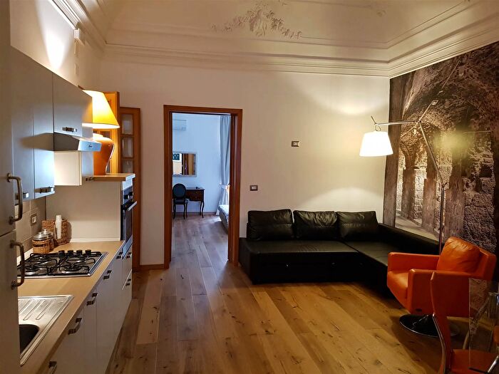 Appartamento quadrilocale in vendita in Via Luigi Capuana, Catania