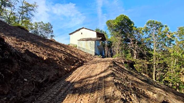 Casa trilocale in vendita in Via Comba Nari, Gambasca
