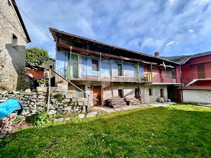 Casa trilocale in vendita in Borgata Lajetto, Condove