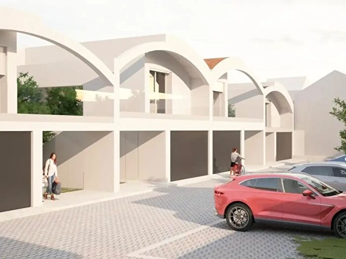 Casa con 5 locali in vendita in Via Mingaiola, Ravenna