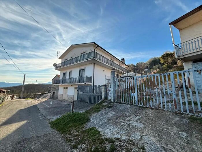 Casa con 10 locali in vendita in Via Prati Gallinari, Anagni