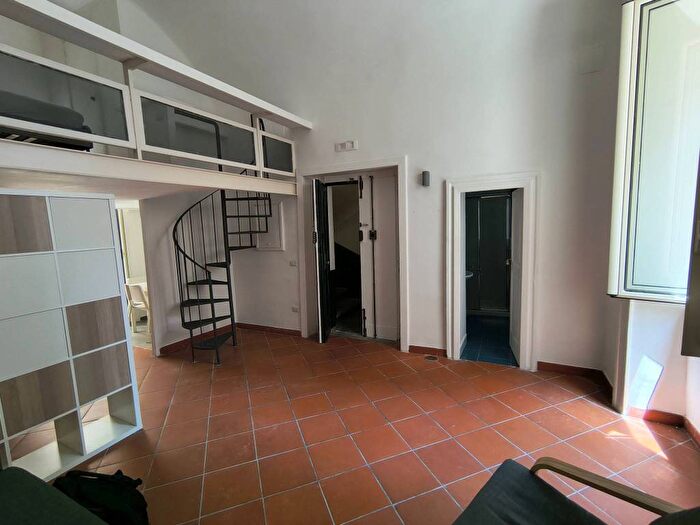 Appartamento bilocale in affitto in Via Giacomo Piscicelli, Chiaia, Napoli