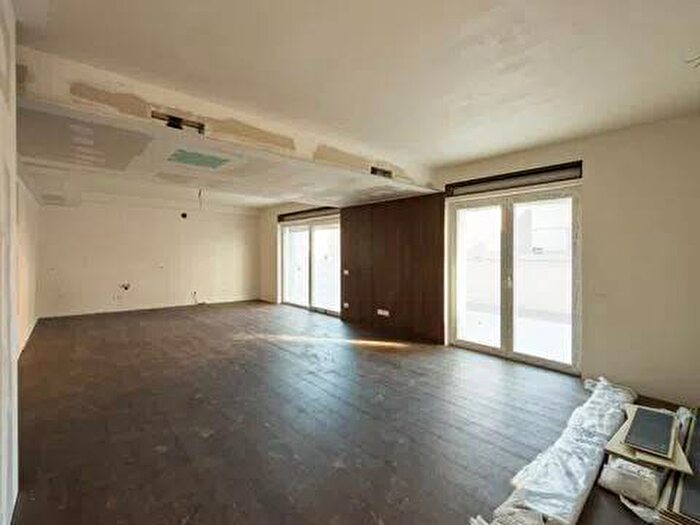 Appartamento quadrilocale in affitto in Via Michele Berloco, Altamura
