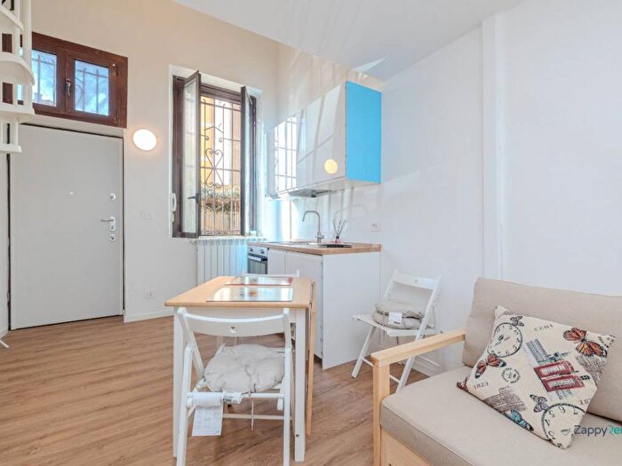 Appartamento monolocale in affitto in Via Padova, Cimiano, Milano