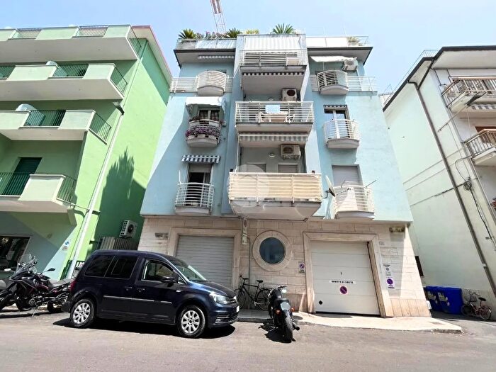 Appartamento trilocale in vendita in Via Plauto, San Benedetto Del Tronto