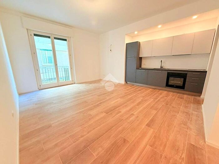 Appartamento trilocale in affitto in Via dei DallOro, San Nicolò, Treviso