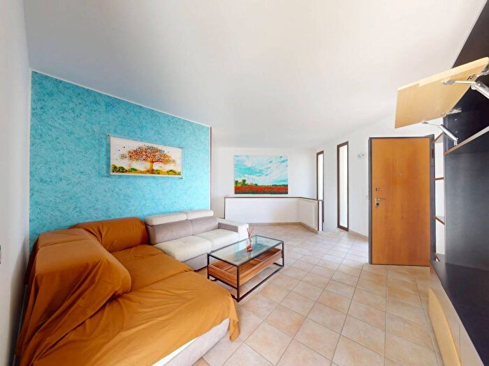 Casa trilocale in affitto in Via Cornelio Nepote, Castromediano, Cavallino