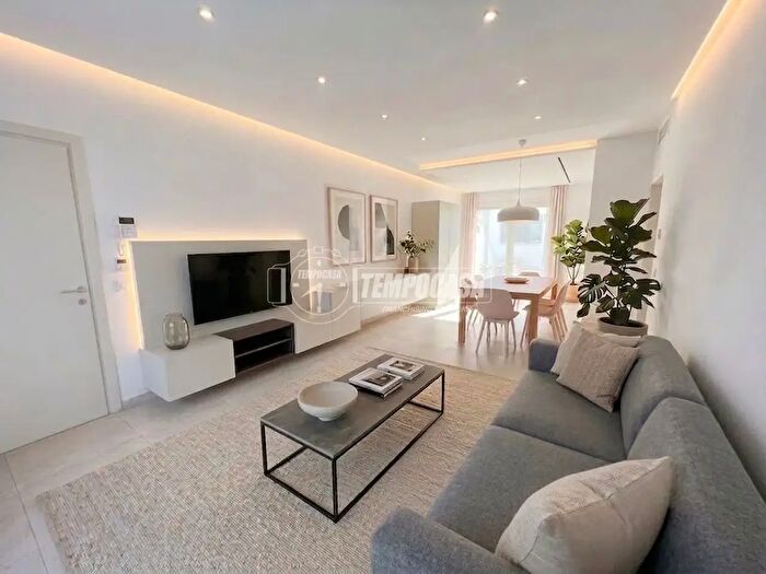 Casa quadrilocale in vendita in Via Nicola Affatati, Cellamare