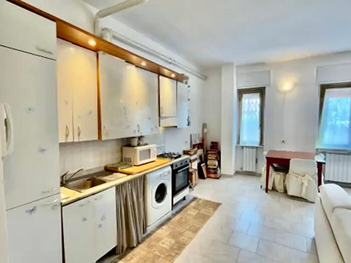 Appartamento trilocale in vendita in Via Don Luigi Bettinetti, Rho